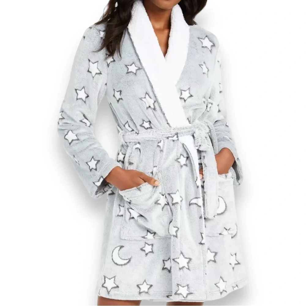 Jenni sparkle Star Print Plush Short Robe - Picture 1 of 7